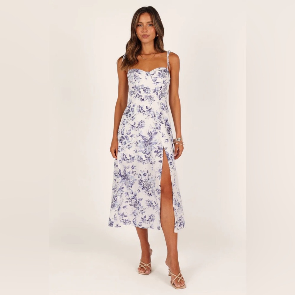 NWT PETAL AND PUP AZELIA DRESS - BLUE FLORAL